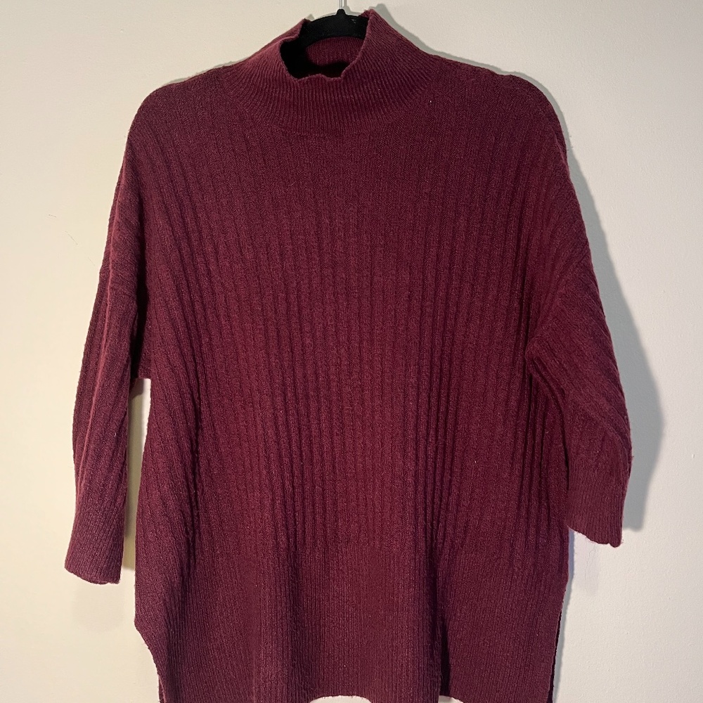 LOFT Maroon Quarter length sleeve sweater Size XS